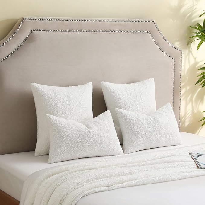 FUTEI Christmas Pack of 2 White Decorative Throw Pillow Covers 18x18 Inch Soft Cozy Solid Boucle Textured Cushion Case,Modern Home Decor for Couch Bed Living Room