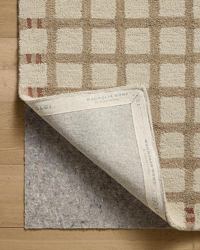 Loloi Magnolia Home by Joanna Gaines Waylon Collection WAY-02 Natural/Rust 2'-3" x 3'-9" Accent Rug