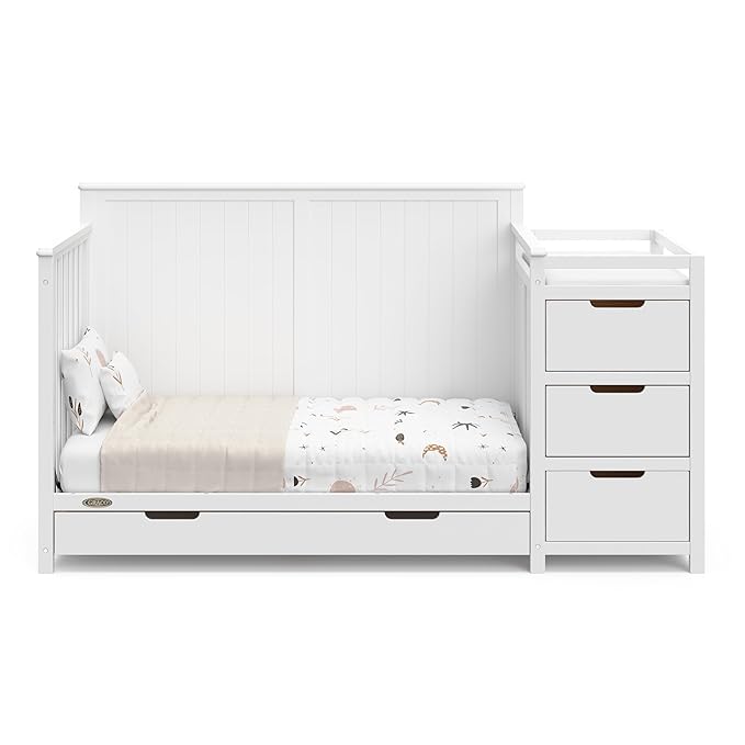 Graco Hadley 5-in-1 Convertible Crib & Changer (White) – GREENGUARD Gold Certified, Fits Standard Crib Mattress, Converts to Toddler Bed and Full Bed, 4 Adjustable Mattress Heights
