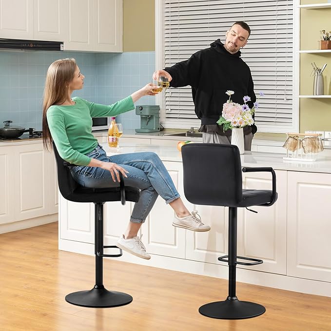 Furniliving Swivel Bar Stools Set of 4, Adjustable Kitchen Counter Height BarStools with Arms, Velvet Upholstered Bar Chair with Back and Footrest for Dining Room, Kitchen, Pub, Bar (Black)