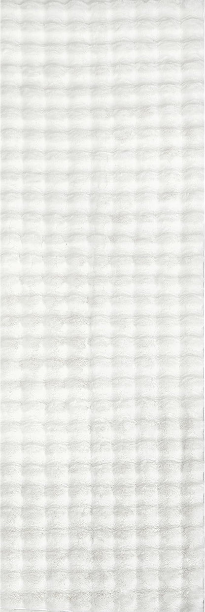 nuLOOM Jeni Solid Faux Rabbit Machine Washable Runner Rug, 2' 6" x 10', Off-White