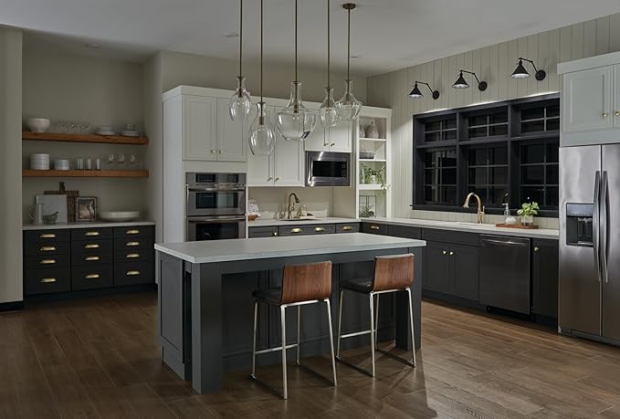 Everly 15.25" 1-Light Bell Pendant with Clear Seeded Glass in Brushed Natural Brass, for a Kitchen Island, Dining Nook, or Home Bar, (15.25" x 10.5") 42141NBRCS