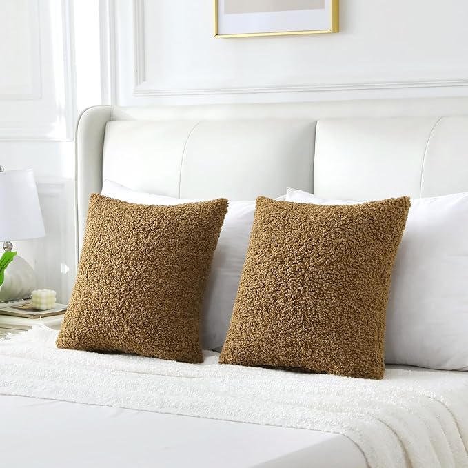 FUTEI Khaki Throw Pillow Covers 20x20 Inch Set of 2,Furry Faux Fur Teddy Boucle Textured Cushion Covers,Soft Fluffy Decorative Pillow Case,Home Decor for Couch Bed Living Room Office Car
