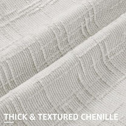 decorUhome Light Grey Chenille Throw Pillow Covers 22x22 Set of 2 Thick Textured Slubby Couch Pillow Covers Farmhouse Accent Modern Neutral Decorative Pillow Cases for Bed Sofa Living Room