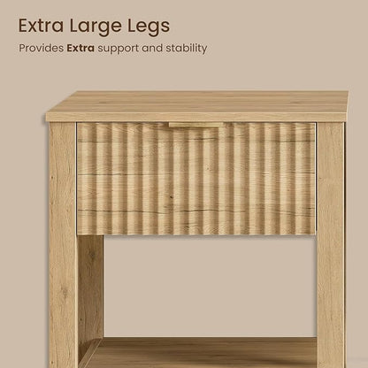 Fluted Night Stand with Golden Handle,Mid-Century Nightstands with Drawer,Modern Bedside Table with Storage Shelf,Large End Tables for Livingroom,Bed Side Tables for Bedroom,Natural Oak