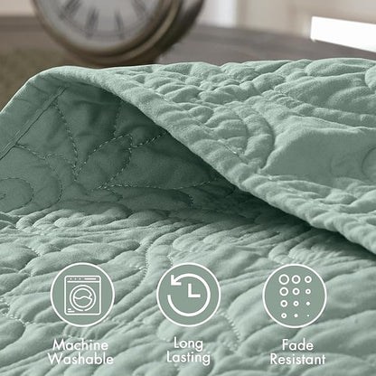 Madison Park Quebec Reversible Quilt Set Damask Design, Double Sided Stitching All Season, Lightweight Bedspread Bedding Set, Matching Sham, Seafoam, Queen(102"x118") 3 Piece