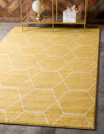Unique Loom Trellis Frieze Collection Area Rug - Geometric (4' 1" x 6' 1", Yellow/ Ivory)