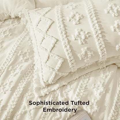 Bedsure Tufted Boho Comforter Set Queen Size - Ivory Boho Bed Set, GentleSoft™ 3 Pieces Farmhouse Shabby Chic Embroidery Bedding, Gifts for Woman, Soft Jacquard Queen Comforter for All Seasons