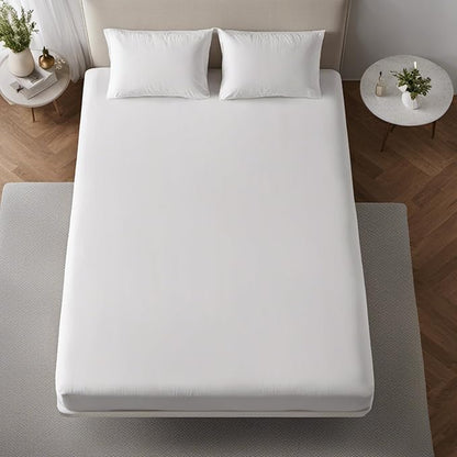 Miracle Made Mattress Protector – Silver-Infused Cotton Fabric – Water-Resistant, Thermoregulating Cover for Sensitive Skin – Compatible with 3-Temperature Zone Comforter, King, White