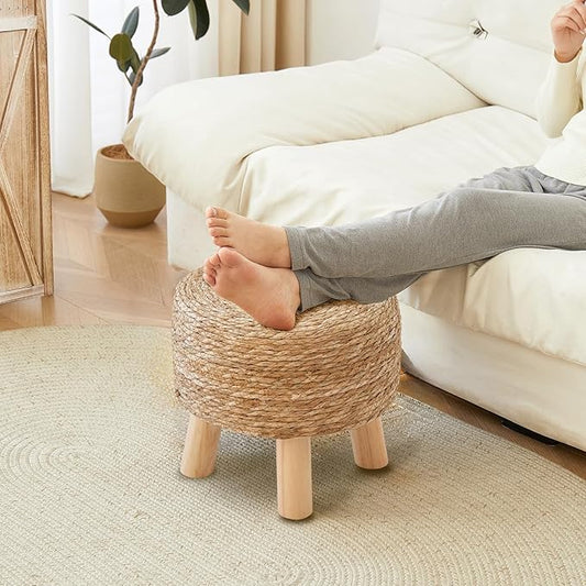 Round Ottoman Natural Seagrass Footstool, Round Footstool with 4 Wood Legs, Hand Woven Round Footstool Sofa Stool, Multifunctional Modern Dressing Stool, Sofa Side Table for Bedroom (Nature)