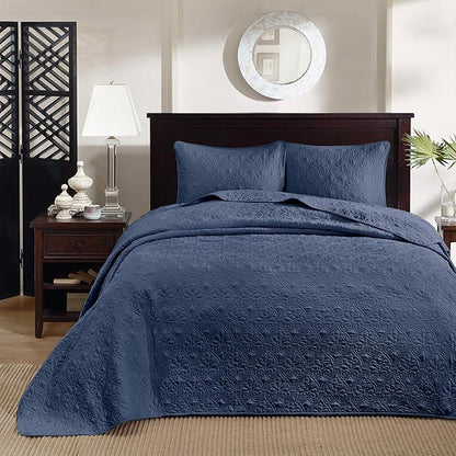 Madison Park Quebec Reversible Quilt Set Damask Design, Double Sided Stitching All Season, Lightweight Bedspread Bedding Set, Matching Sham, Navy, Full(96"x110") 3 Piece