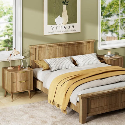 LYNSOM Fluted Dresser and Nightstand Sets 4 Piece, 2-Drawer Nightstands and 5/7 Drawers Dresser, Wood Bedroom Furniture Set for Home, Bedroom, Hallway, Natural Oak