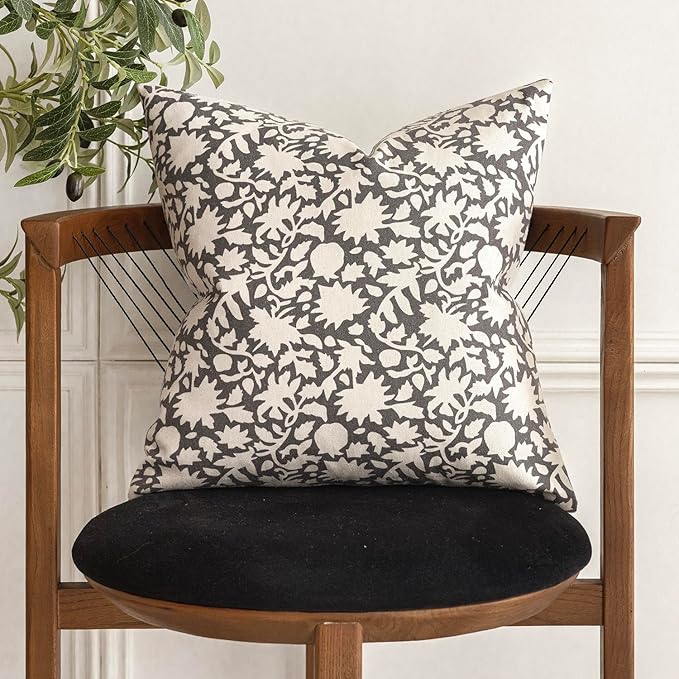 Foindtower Set of 2 Decorative Neutral Floral Throw Pillow Covers Accent Farmhouse Cushion Covers Boho Vintage Pillowcase for Couch Sofa Bedroom Living Room Home Decor,20×20 Inch,Rustic Gray