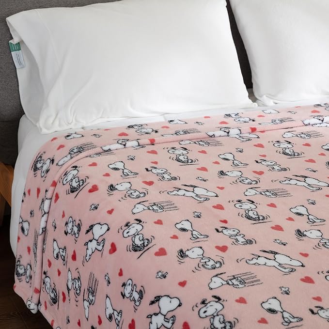 Berkshire Blanket Peanuts® VelvetLoft® Cute Character Snoopy Plush Blanket,Poses and Hearts Blush,King 90 in x 108 in (Official Peanuts® Product)