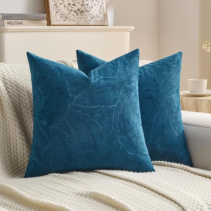 FUTEI Navy Blue Velvet Throw Pillow Covers 18x18 Inch Set of 2,Soft Embossed Leaf-Relief Textured Cushion Cases,Natural Home Decor for Couch Living Room