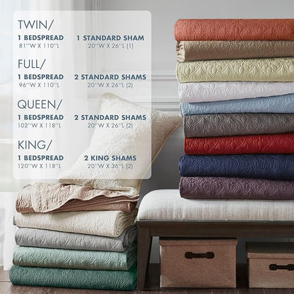Madison Park Quebec Reversible Quilt Set Damask Design, Double Sided Stitching All Season, Lightweight Bedspread Bedding Set, Matching Sham, Blue, Queen(102"x118") 3 Piece