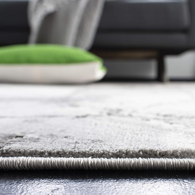SAFAVIEH Craft Collection Runner Rug - 2'3" x 14', Grey & Silver, Modern Abstract Design, Non-Shedding & Easy Care, Ideal for High Traffic Areas in Living Room, Bedroom (CFT877G)