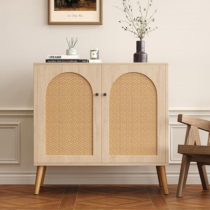 Rattan Storage Cabinet, 2-Door Boho Sideboard in Oak, Adjustable Shelf, Elegant Rattan Buffet Cabinet with Storage for Stylish Home Organization 31.5" Oak
