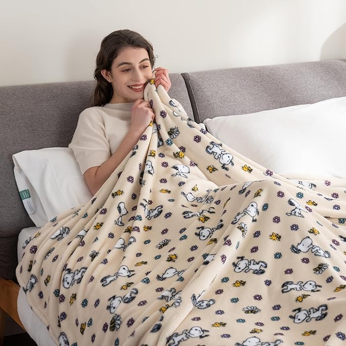 Berkshire Blanket Peanuts® VelvetLoft® Cute Character Snoopy Plush Blanket,Peanuts Woodstock Snoopy Spring Frolic Large Canvas,Full/Queen 90 in x 90 in (Official Peanuts® Product)