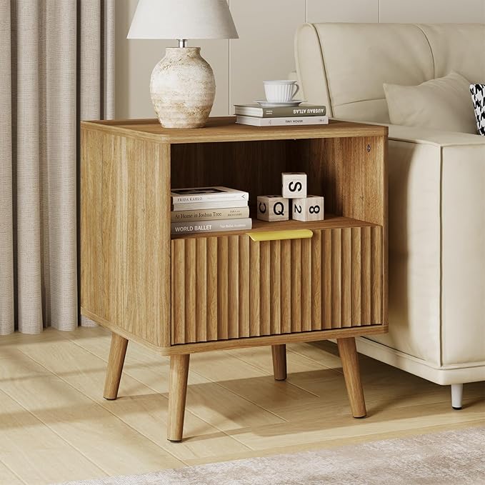 LYNSOM Fluted Dresser and Nightstand Sets 4 Piece, 1-Drawer Nightstands and 5/7 Drawers Dresser, Wood Bedroom Furniture Set for Home, Bedroom, Hallway, Natural Oak
