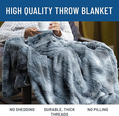 Everlasting Comfort Soft & Comfortable Arctic Blue Faux Fur Throw Blanket for Couch - (50"x65") Minky & Fluffy Fall Blankets & Throws, Plush Fuzzy Cover for Bed, Sofa & Living Room - Cozy Home Decor