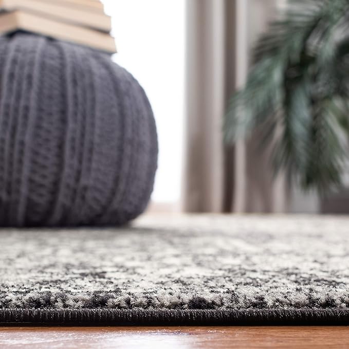 SAFAVIEH Area Rug 8x10 - Evoke Collection - Large - Black & Grey, Distressed Design, Non-Shedding & Easy Cleaning, Ideal for Living Room, Bedroom, Dining Space (EVK256R)