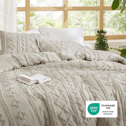 Bedsure Tufted Boho Comforter Set California King Size - Linen Boho Bed Set, GentleSoft™ 3 Pieces Farmhouse Shabby Chic Embroidery Bedding, Gifts for Woman, Soft Jacquard Comforter for All Seasons