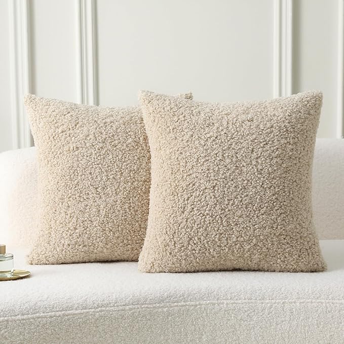 FUTEI Beige Throw Pillow Covers 18x18 Inch Set of 2,Furry Faux Fur Teddy Boucle Textured Cushion Covers,Soft Fluffy Decorative Pillow Case,Home Decor for Couch Bed Living Room Office Car