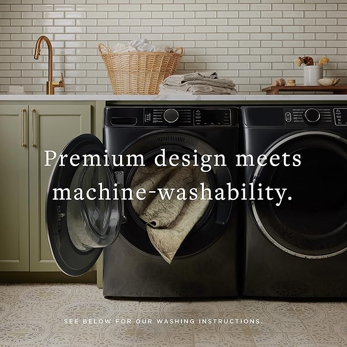 Loloi Magnolia Home by Joanna Gaines Banks Collection BAN-02 Denim/Clay 2'-0" x 5'-0" .13" Pile Height, Machine Washable, Accent Rug