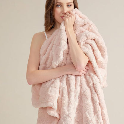 Bedsure GentleSoft California King Blanket for Bed - Super Soft Cozy Blankets for Women Men Girls, Large Fuzzy Fleece Throw for Bedroom Decor, Light Pink, 102x96 Inches