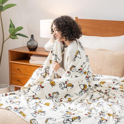 Berkshire Blanket Peanuts® VelvetLoft® Cute Character Snoopy Plush Blanket,Peanuts Red Baron,Twin 60 in x 90 in (Official Peanuts® Product)