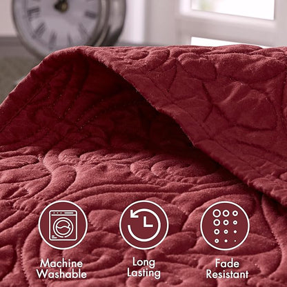 Madison Park Quebec King Size Quilt Bedding Set - Red , Damask – 3 Piece Bedding Quilt Coverlets – Ultra Soft Microfiber Bed Quilts Quilted Coverlet