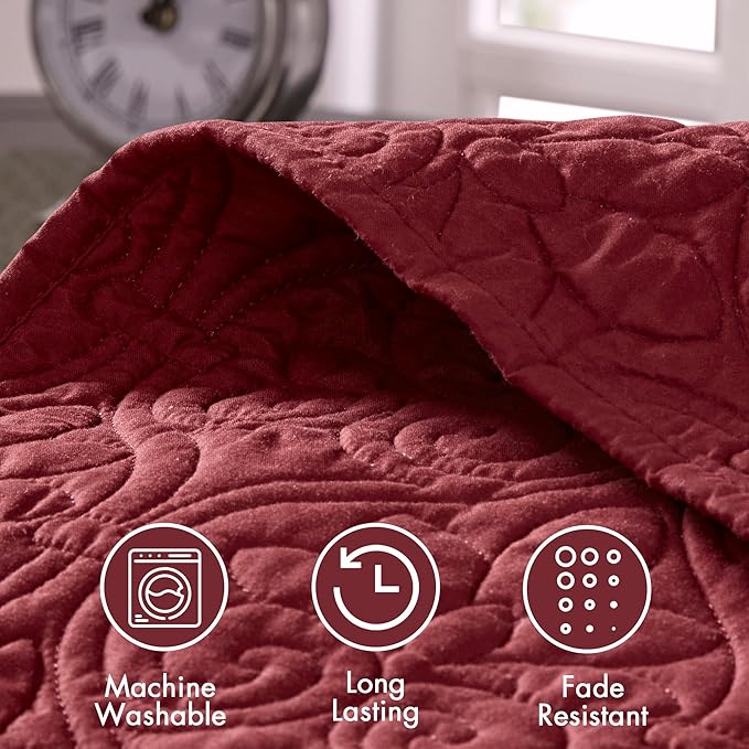 Madison Park Quebec Queen Size Quilt Bedding Set - Red , Damask – 3 Piece Bedding Quilt Coverlets – Ultra Soft Microfiber Bed Quilts Quilted Coverlet