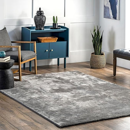 nuLOOM 4' Square Cozy Plush Area Rug, Machine Washable, Non-Slip, Soft Fluffy Shag Carpet for Living Room Bedroom Kids Room Nursery Home Decor, Loni Grey
