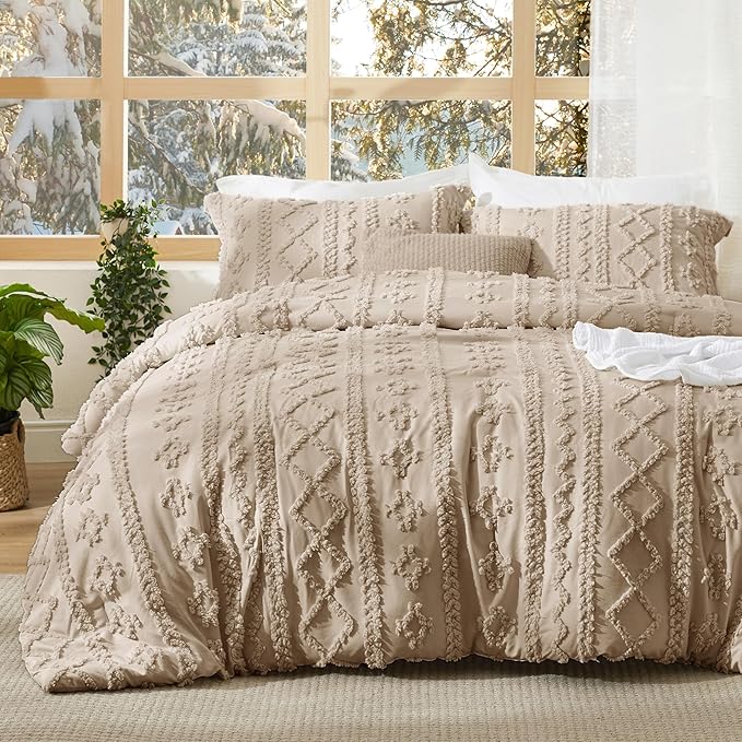 Bedsure Tufted Boho Comforter Set Twin Size - Khaki Boho Bed Set, GentleSoft™ 2 Pieces Farmhouse Shabby Chic Embroidery Bedding, Gifts for Woman, Soft Jacquard Twin Comforter for All Seasons