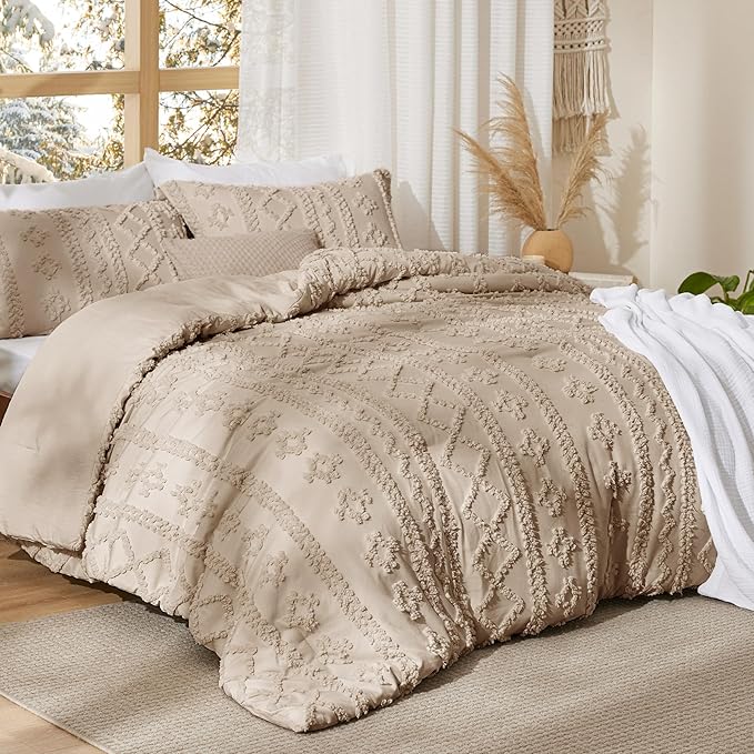 Bedsure Tufted Boho Comforter Set Twin Size - Khaki Boho Bed Set, GentleSoft™ 2 Pieces Farmhouse Shabby Chic Embroidery Bedding, Gifts for Woman, Soft Jacquard Twin Comforter for All Seasons