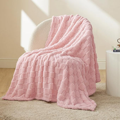 Bedsure GentleSoft Blush Pink Throw Blanket for Couch - Checkered Fleece Blankets Gifts for Women Men Girls, Cute Soft Cozy Throw for Bedroom Home Decor Gifts, 50x60 Inches