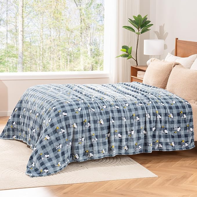 Berkshire Blanket Peanuts® VelvetLoft® Cute Character Snoopy Plush Blanket,Navy Tonal,Full/Queen 90 in x 90 in (Official Peanuts® Product)