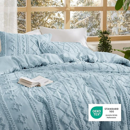 Bedsure Tufted Boho Comforter Set Full Size - Light Blue Boho Bed Set, GentleSoft™ 3 Pieces Farmhouse Shabby Chic Embroidery Bedding, Gifts for Woman, Soft Jacquard Full Comforter for All Seasons