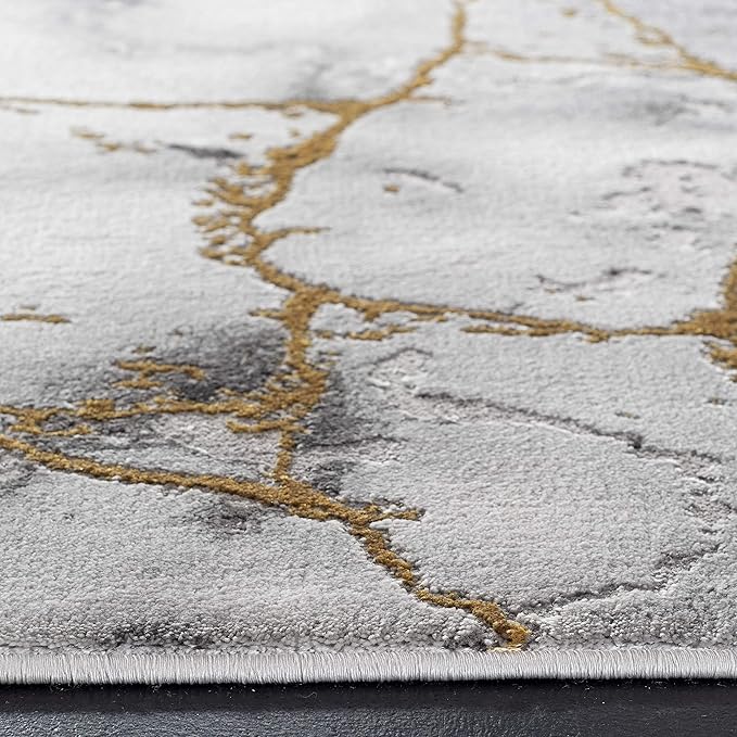 SAFAVIEH Craft Collection Area Rug - 8' Square, Grey & Gold, Modern Abstract Design, Non-Shedding & Easy Care, Ideal for High Traffic Areas in Living Room, Bedroom (CFT877F)