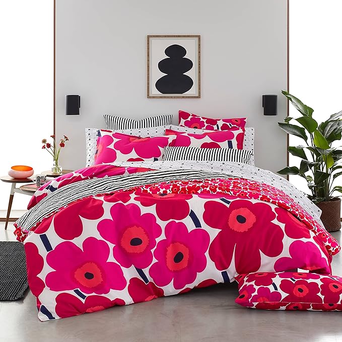 Marimekko - King Comforter Set, Cotton Bedding with Matching Shams, Lightweight Home Decor for All Seasons (Unikko Red, King)