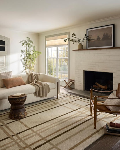 Loloi Magnolia Home by Joanna Gaines Waylon Collection WAY-01 Natural/Bark 7'-9" x 9'-9" Area Rug