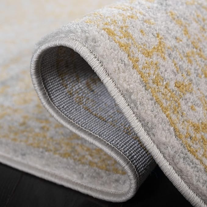 SAFAVIEH Evoke Collection Area Rug - 6'7" Square, Ivory & Gold, Distressed Design, Non-Shedding & Easy to Clean, Ideal for Living Room, Bedroom, Dining Space (EVK256B)