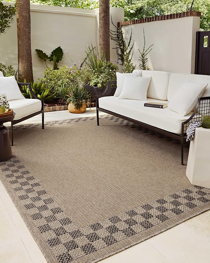 Loloi Chris Loves Julia Providence Collection PRC-01 Natural/Charcoal 7'-6" x 10', .12" Pile Height, Indoor/Outdoor Area Rug