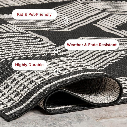 nuLOOM 8' x 10' Outdoor Tribal Geometric Area Rug, Stain Resistant, Weather Resistant, High Traffic, Patio, Balcony, Outside, Ranya Black