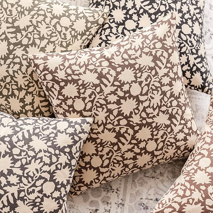 Foindtower Set of 2 Decorative Neutral Floral Lumbar Throw Pillow Covers Accent Farmhouse Cushion Covers Boho Vintage Pillowcase for Couch Sofa Bedroom Living Room Home Decor,12×20 Inch,Brown