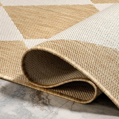 nuLOOM 8' x 10' Outdoor Performance Area Rug, Stain Resistant, Weather Resistant, High Traffic, Patio, Balcony, Outside, Sabina Tan