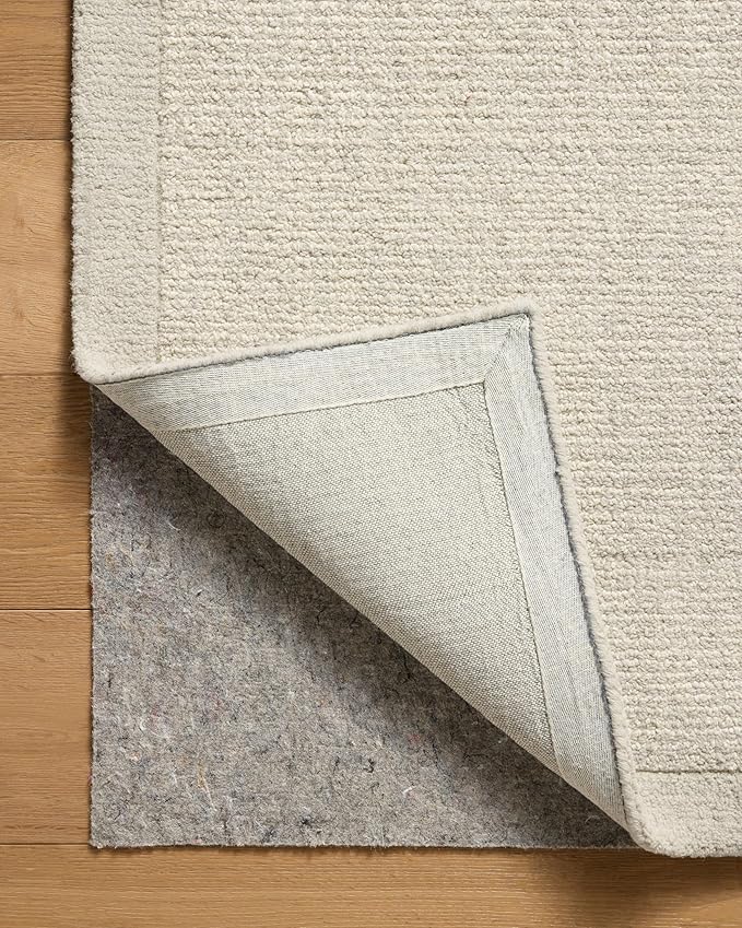 Loloi Magnolia Home by Joanna Gaines Henley Collection HNY-01 Ivory/Silver 5'-0" x 7'-6" Area Rug