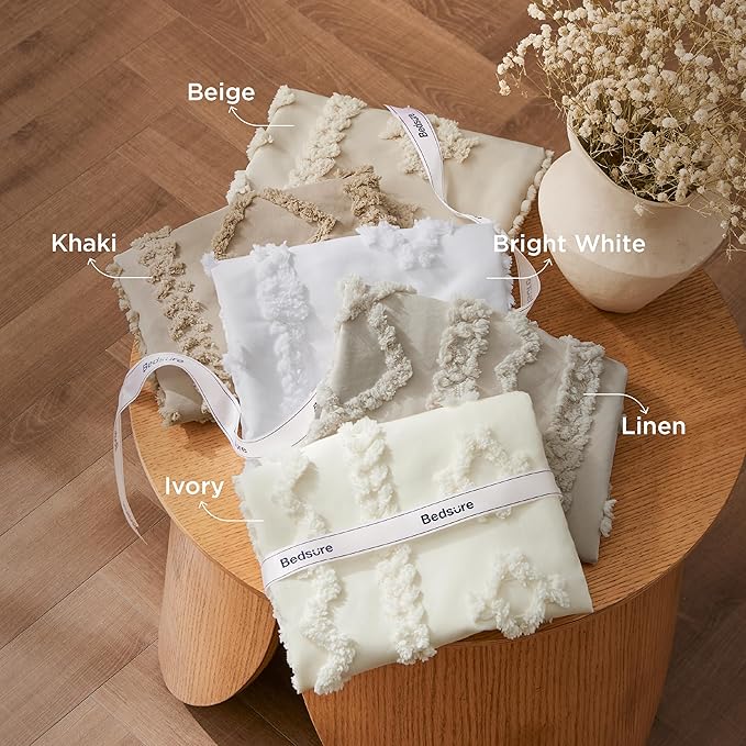 Bedsure Tufted Boho Comforter Set Queen Size - Khaki Boho Bed Set, GentleSoft™ 3 Pieces Farmhouse Shabby Chic Embroidery Bedding, Gifts for Woman, Soft Jacquard Queen Comforter for All Seasons