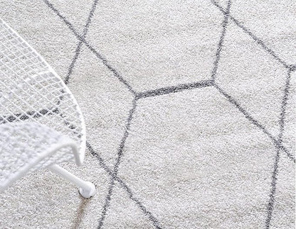 Unique Loom Trellis Frieze Collection Area Rug - Geometric (7' 10" x 10' Oval, Ivory/ Gray)